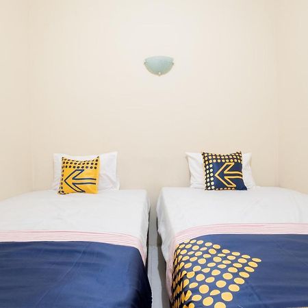 Spot On 2419 Rumah Nugraha Hotel Syariah Джокьякарта Экстерьер фото