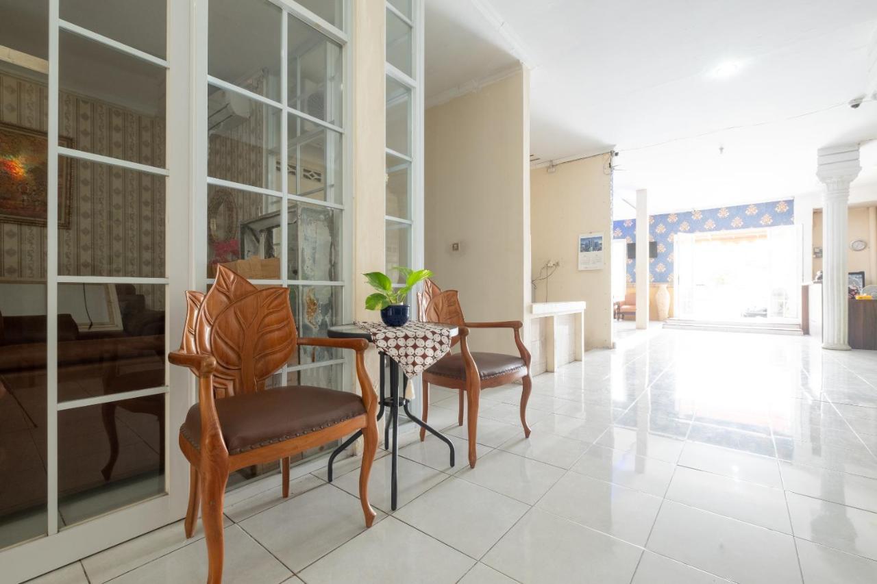Spot On 2419 Rumah Nugraha Hotel Syariah Джокьякарта Экстерьер фото