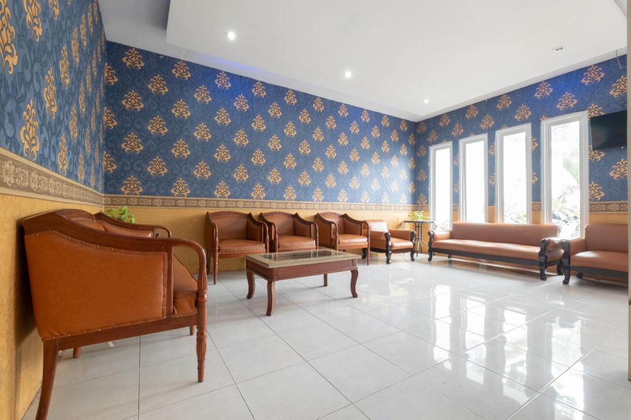 Spot On 2419 Rumah Nugraha Hotel Syariah Джокьякарта Экстерьер фото