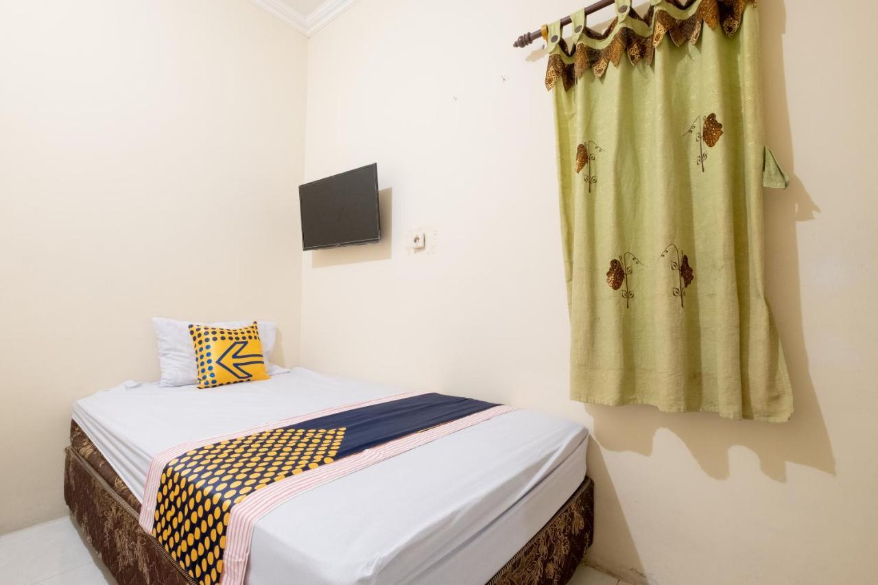 Spot On 2419 Rumah Nugraha Hotel Syariah Джокьякарта Экстерьер фото